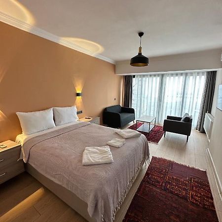 Terrace Guesthouse Istanbul Exterior photo