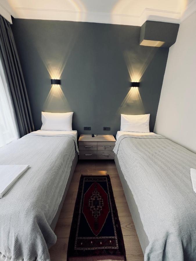 Terrace Guesthouse Istanbul Exterior photo